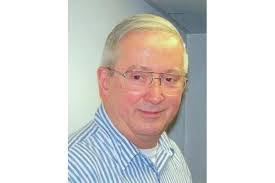 Jeremy Betts's Instagram, Twitter & Facebook