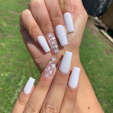 They are popular due to their wide out of all the acrylic choices, the traditional pink and white design continues to reign supreme. 40 White Acrylic Nails To Try This Year