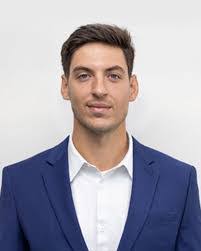 Anthony Siragusa's Instagram, Twitter & Facebook