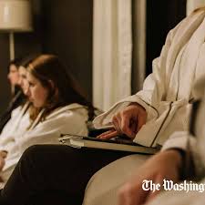 Meet the woman who started the Girls' Night In newsletter, which has turned  the joy of missing out into a business