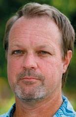 Port Aransas couple authors surfing book