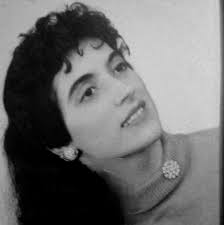 I need a GREAT name. Dad is from Spain; mom from USA. I'm leaning towards  Isabella Mia Solymar (Solymar means sun & ocean) or Isabella Mia Chiquita  Hermosa (transaltes to Isabella my