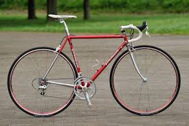 tommasini tecno 細身でエレガントなイタリアのハンドメイドスチールフレーム cyclist ヴィンテージロードバイク 自転車に乗る ヴィンテージ自転車