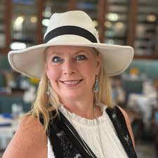 Michelle Neese's Instagram, Twitter & Facebook