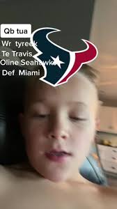 Ciara Carey (@ciaracarey74)