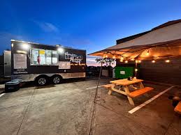 Bipolar Eats (Food Truck) — Restaurant food truck in Lahaina, Hawaii