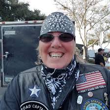 Sharing a ride to the tail of the dragon