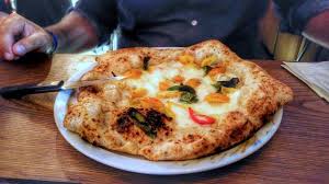 Popine La Pizza Napolitaine A Paris 20 Pizza Napolitaine Pizza Napolitain