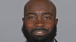 Kendal Smith's Instagram, Twitter & Facebook