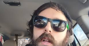 Zac Smith's 'Everything is Totally Fine' is so weird…