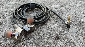 Cheaper or pricier, that is unknown. Review Imr Acoustics R1 Musings Of The Virtuous Knight Headphonesty