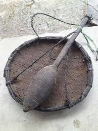 It S Traditional Weighing Scale Of Nepal Weighing Scale Traditional Scale