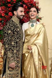 Bengaluru Wedding Reception Deepika Ranveer Batch 2 Gallery Social News Xyz Deepika Padukone Bollywood Fashion Ranveer Singh