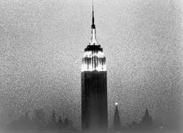 Настоящее имя — э́ндрю уо́рхола, англ. 411 Andy Warhol S Empire Moma