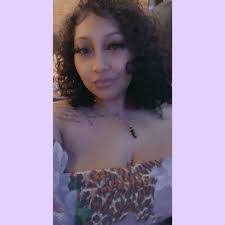 Ariel Reese's Instagram, Twitter & Facebook