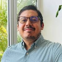 Jose Ovalle's Instagram, Twitter & Facebook