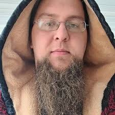 Damien Kyle's Instagram, Twitter & Facebook