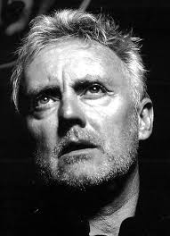 Ray Davies is one of the rare rockstars that doesn't look like he is  playing in a cover and of his own band as he has aged, if that makes sense.  Maybe