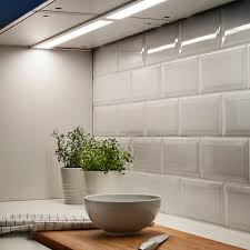 Miramos estructuras, cajones, tiradores, electrodomésticos y la encimera de. Stromlinje Iluminacion Encimera Led Blanco 60 Cm Ikea