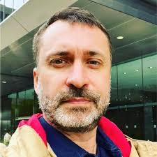 Chris Backes's Instagram, Twitter & Facebook