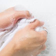 Utilisez du bicarbonate de soude pour blanchir le linge. Blanchir Le Linge 6 Conseils Pour Un Blanc Eclatant Blog But