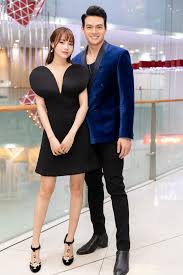See more of gái già lắm chiêu on facebook. Dan Sao Gai Gia Láº¯m Chieu 2 Báº¥t Ngá» Gay Nao Loáº¡n San Catwalk Chinh Phá»¥c Cong Chung Báº±ng Bts áº¥n TÆ°á»£ng Cá»§a Lam Gia Khang