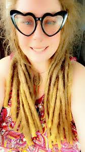 Krystal Hauser's Instagram, Twitter & Facebook