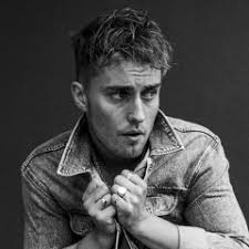 Stream Jamie Amos music