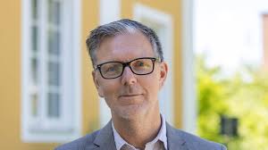 Efter strömhoppet från nyckelposter