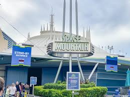 Magic mountain has 19 while cedar point has 17. A New Space Mountain Movie Is Reportedly In The Works From Disney The Disney Food Blog