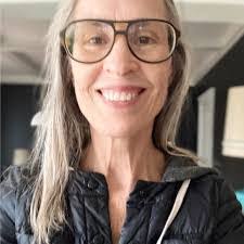 Katherine Knable's Instagram, Twitter & Facebook