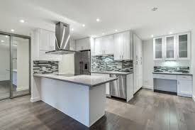 Updating or remodeling your kitchen can be a great investment of your home improvement dollars, especially if you plan to sell your home in the next few years. Home Architec Ideas Condo Kitchen Design Ideas Contemporary