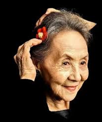 小梁同學- 楊絳：婚可以離，但不原諒出軌、曖昧、濫情楊絳說：...