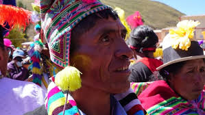 La fiesta de la Cruz y el Tinku (encuentro) de las comunidades indígenas  quechuas en Macha, Potosí, Bolivia