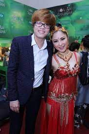 Ngay từ nhỏ, hương tràm nhận mình là một cô bé nhạy cảm hơn bạn bè đồng trang lứa. Bá»™ SÆ°u Táº­p Báº¡n Trai Cá»§a HÆ°Æ¡ng Tram Quáº£ Khong Pháº£i Dáº¡ng Vá»«a Tin Tá»©c Online