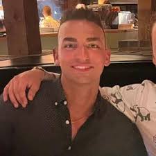 Dan Azizian (@danazizian)