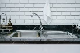 how to clean a stainless steel sink