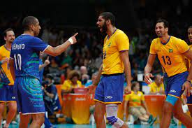 Dois jogadores da seleção brasileira de vôlei, o oposto wallace e o central maurício, causaram polêmica nas redes sociais, após a vitória sobre a frança, pelo mundial de vôlei, disputado em…. Volei 5 Jogadores Para Ficar De Olho Mrv No Esporte
