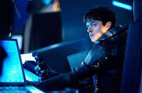 Valerian And The City Of A Thousand Planets 2017 Filmyzilla Valerian Dane Dehaan Dane Dehaan Valerian Sisters Movie