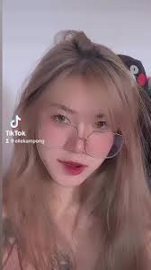 วิดีโอของ รินๆ (@ellykm_) พร้อมเพลง เสียงต้นฉบับ