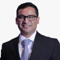 300+ perfiles de «Wade»