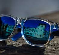 Polarized Sunglasses: Enhance Visual Comfort and Clarity