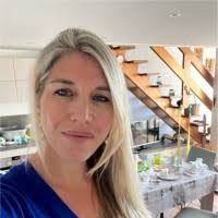 100+ "Karen Michel" profiles