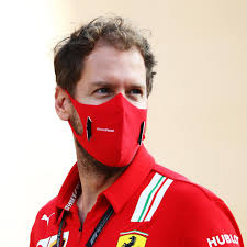 Sebastian vettel has been competing in formula 1 since 2007 and was the youngest driver ever to win the world championship in the 2010 season. Sebastian Vettel Mit Einem Neuen Look Beginnt Er Seinen Neuanfang Gala De