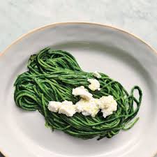 Jamie Oliver S Super Green Spaghetti Recipe On Food52 Recipe Green Spaghetti Recipe Spaghetti Recipes Green Spaghetti
