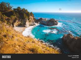 I've always liked the classic view of the houses of parliament either from westminster bridge or from the other side of the what's the best place to watch the sunset? Classic Postcard View Image Photo Free Trial Bigstock
