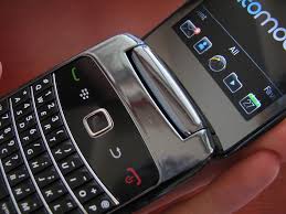 REVIEW: BlackBerry Style 9670 - RIM's ...