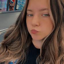 Summer Hurst (@summerjaylee03)