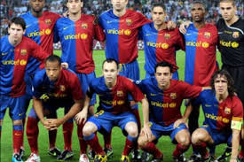 في صيف 2009، بيع كريستيانو رونالدو بسعر قياسي في العالم وهو 80 مليون جنيهاً لريال مدريد. Ø³ÙŠÙ„ÙÙŠÙ†ÙŠÙˆ ÙŠÙˆØ¯Ø¹ Ø¨Ø±Ø´Ù„ÙˆÙ†Ø© ÙˆØ¥ÙŠØªÙˆ Ù‚Ø¯ ÙŠØ±Ø­Ù„ Ø¥Ø³Ø¨Ø§Ù†ÙŠØ§ Ø£Ø®Ø¨Ø§Ø± Ø§Ù„Ø¬Ø²ÙŠØ±Ø© Ù†Øª