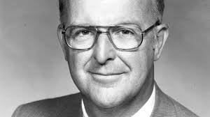 James T. Cavanaugh III, an investment adviser, dies